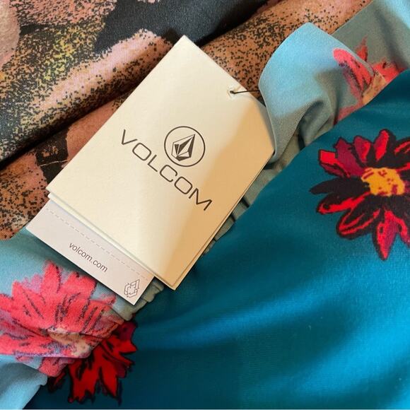 Volcom Good To Grow V-Neck Top & Hipster Bottom - Stormy Blue Women’s Sz L NWT - Picture 8 of 14